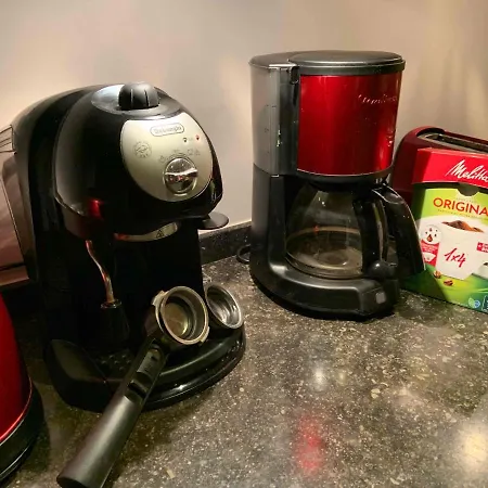 Banet-sart A Prázdninový dům *